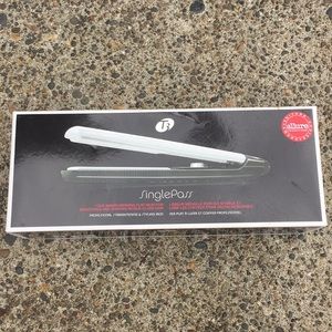 T3 hair straightener